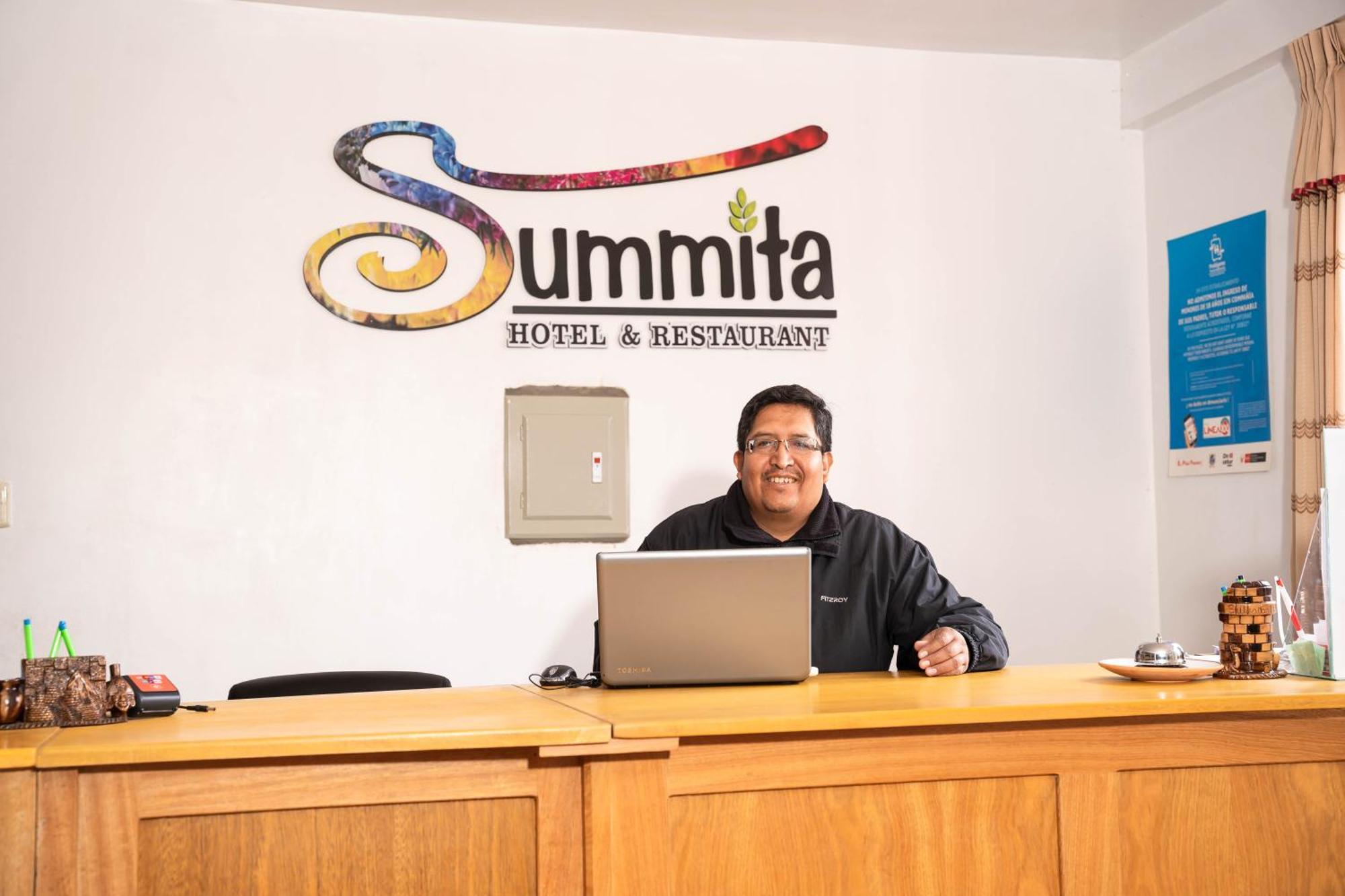 Hotel Summita Yunguyo Bagian luar foto