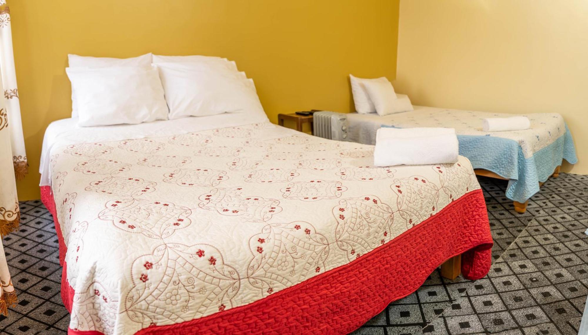 Hotel Summita Yunguyo Bagian luar foto