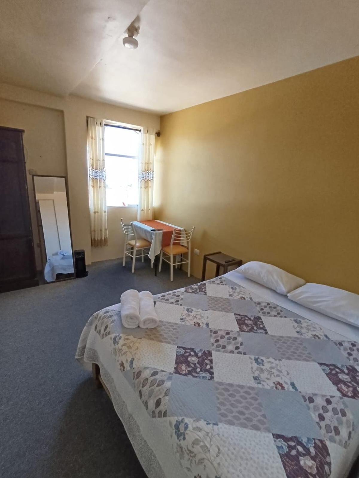 Hotel Summita Yunguyo Bagian luar foto
