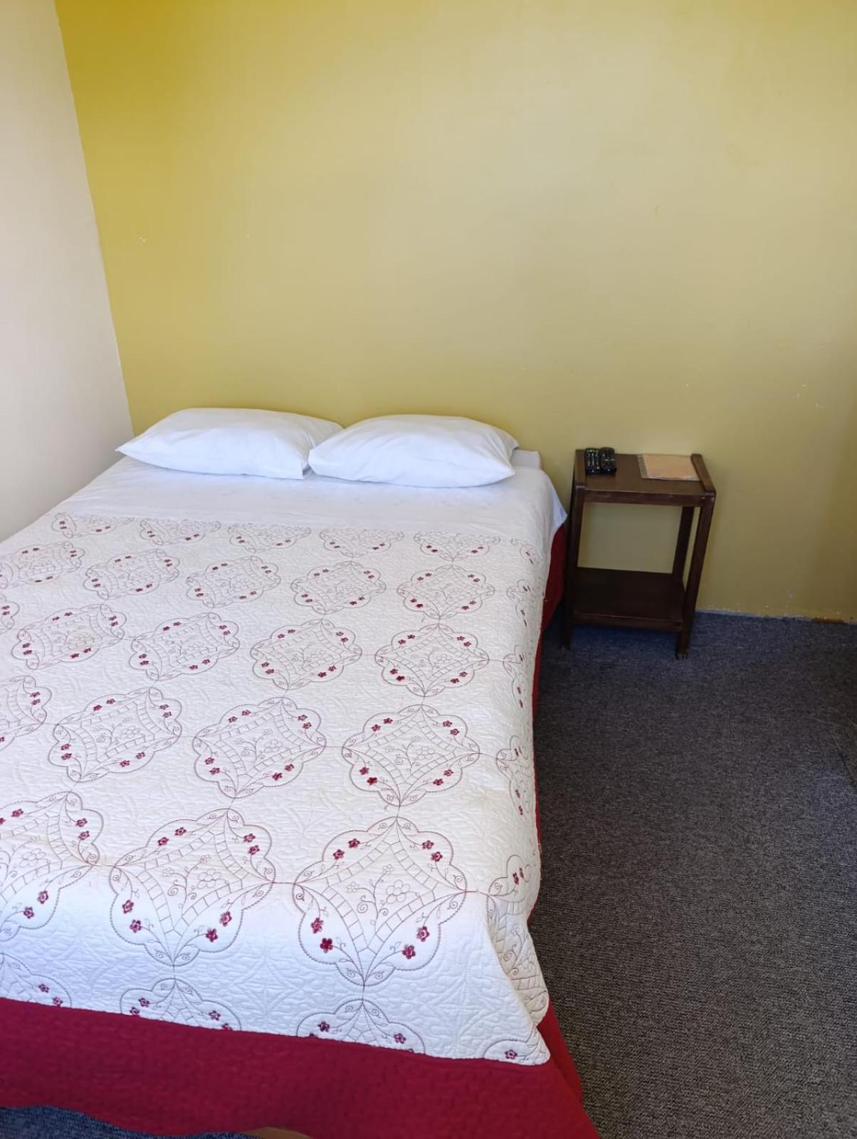 Hotel Summita Yunguyo Bagian luar foto