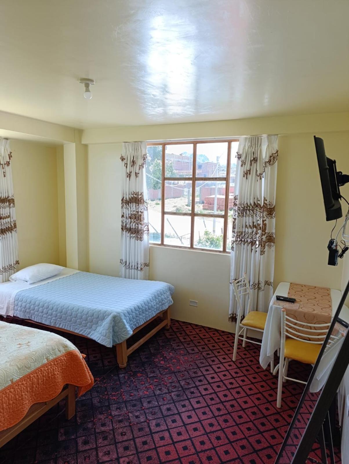 Hotel Summita Yunguyo Bagian luar foto
